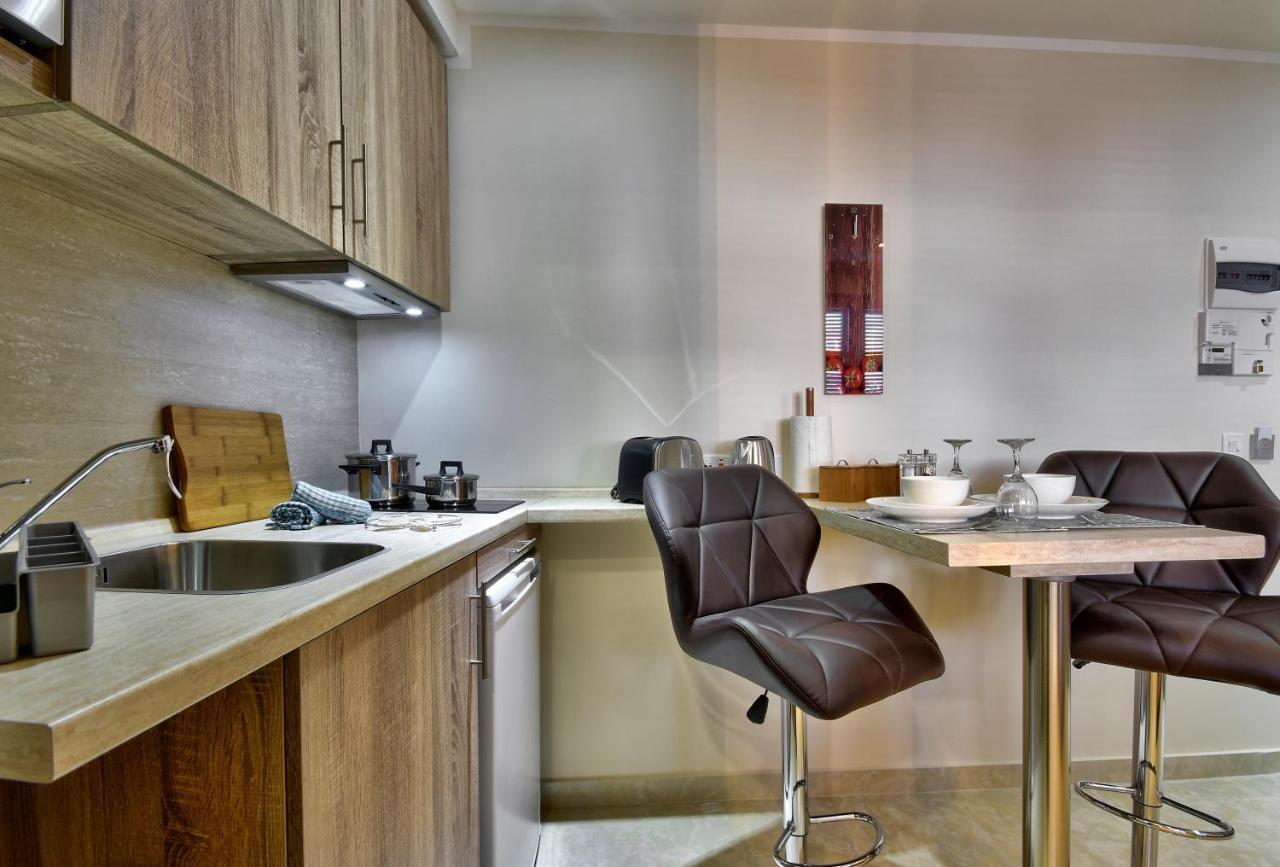 Central Suites St. Julian'S Zewnętrze zdjęcie