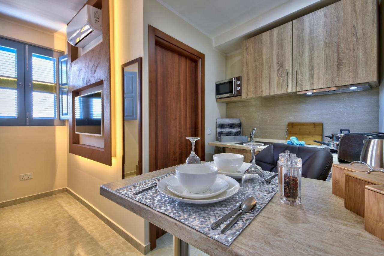 Central Suites St. Julian'S Zewnętrze zdjęcie