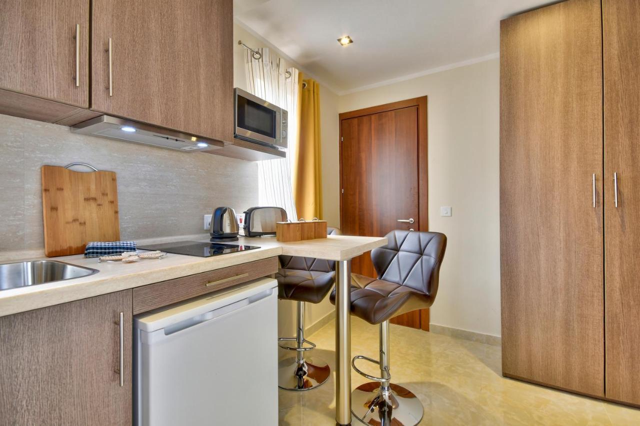 Central Suites St. Julian'S Zewnętrze zdjęcie